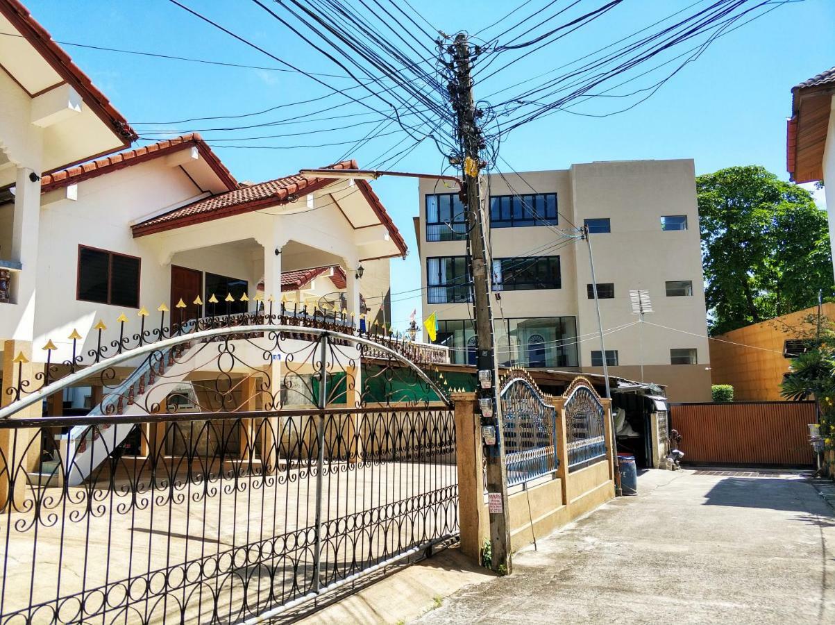 Waree'S Guesthouse Kata Beach  Exterior foto